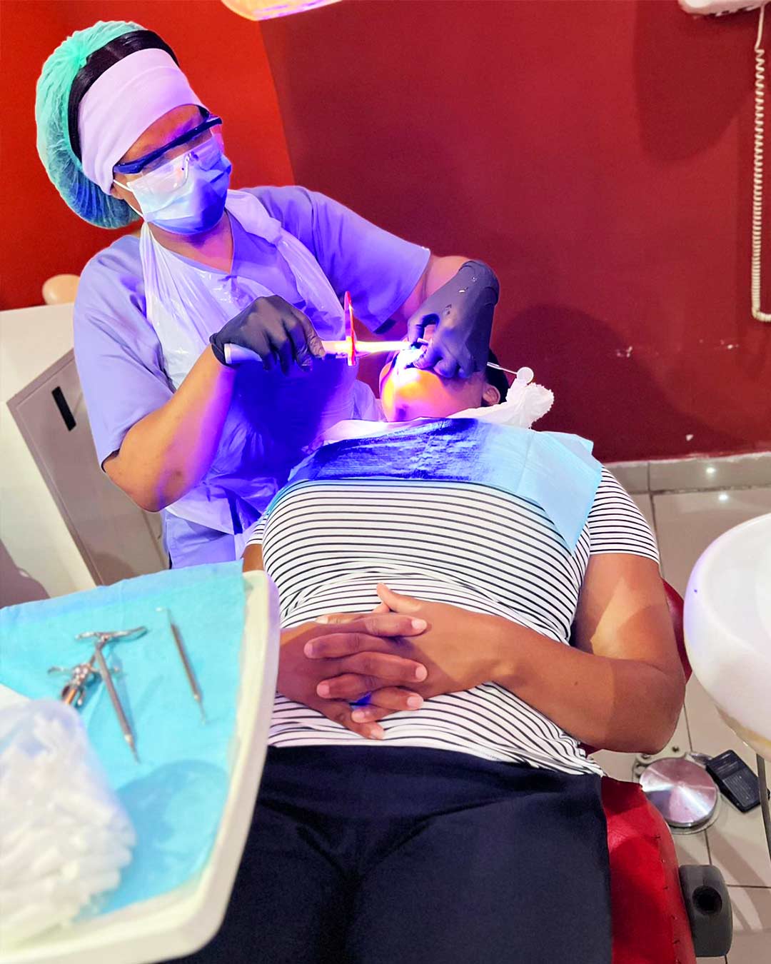 Dr-Letsela-Operating-Woman-Patient-02